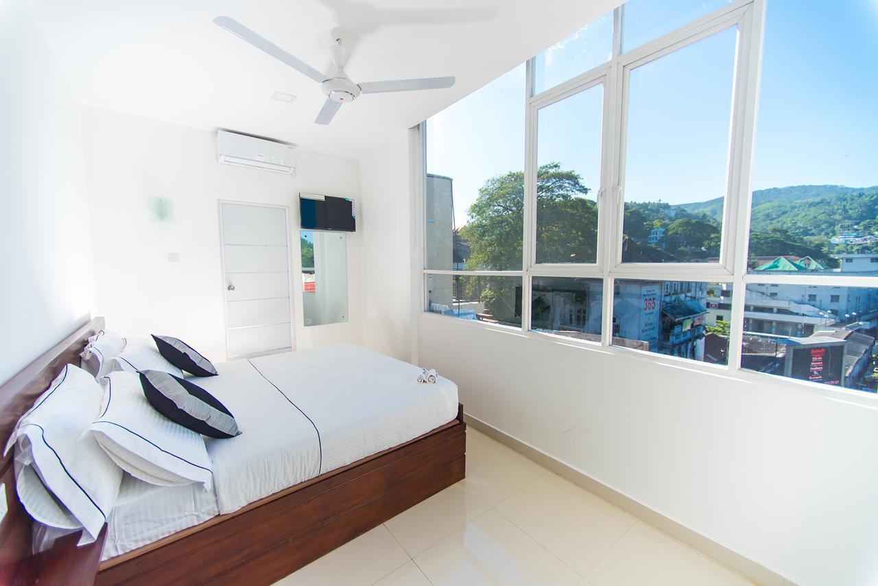 Impala City Hotel And Hostel Kandy 50 Bagian luar foto