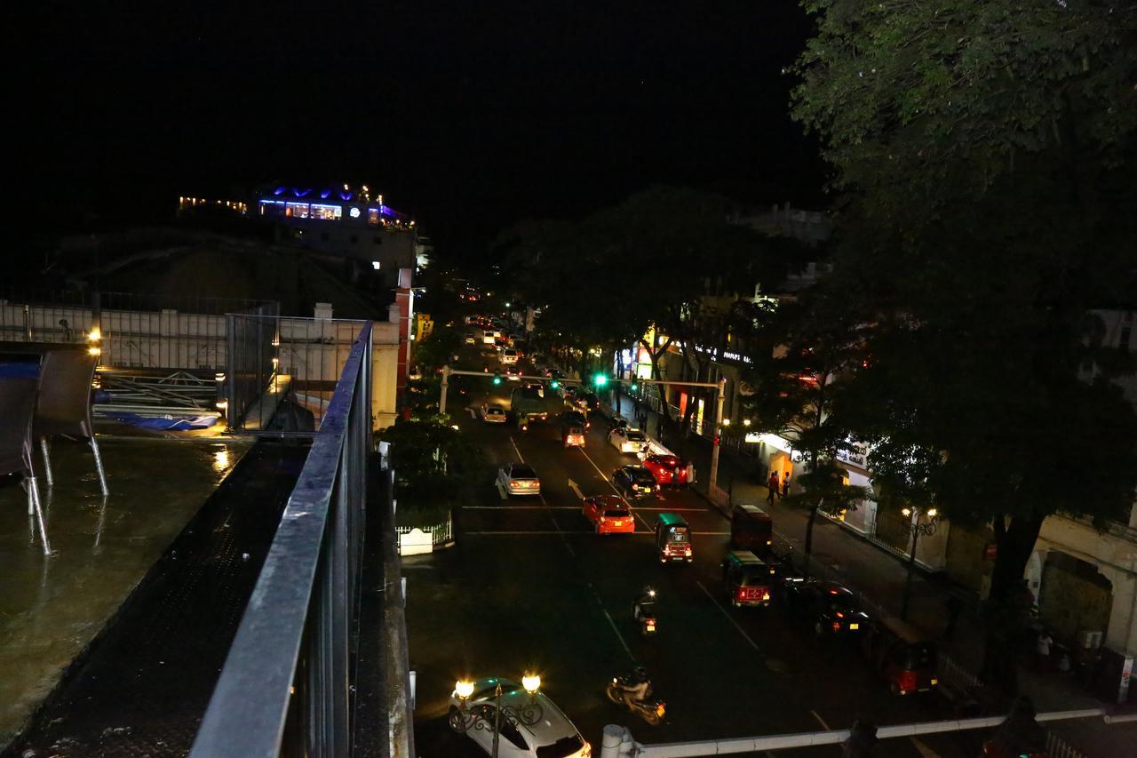 Impala City Hotel And Hostel Kandy 50 Bagian luar foto