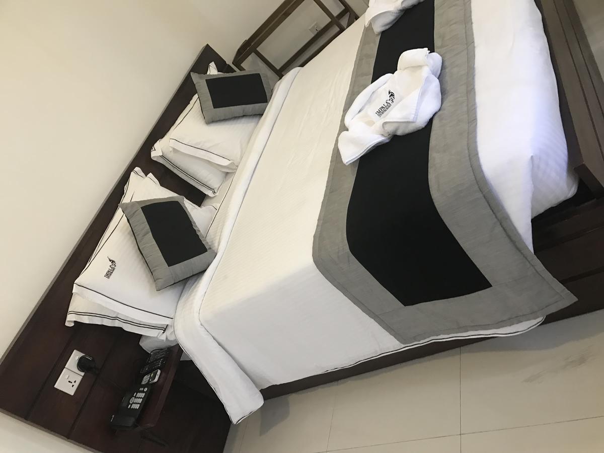 Impala City Hotel And Hostel Kandy 50 Bagian luar foto