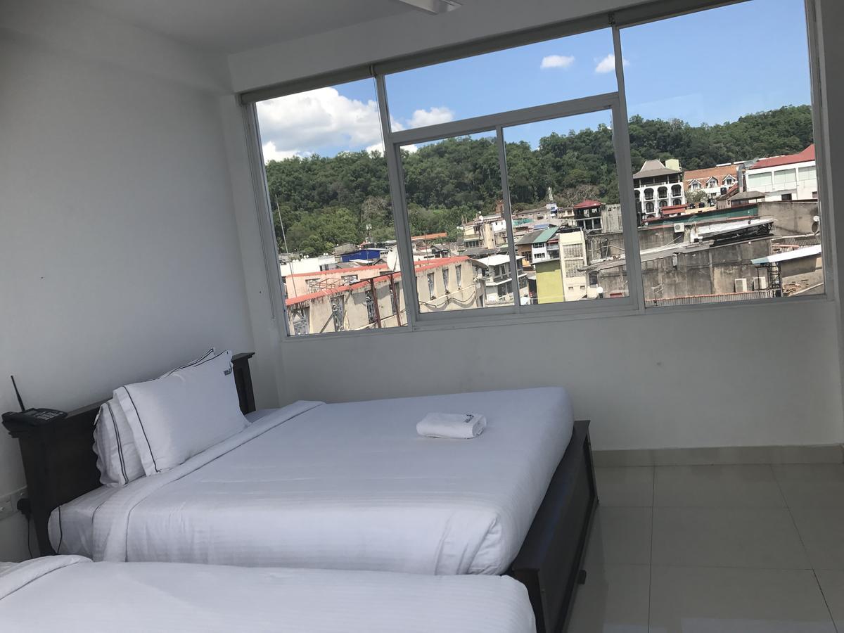 Impala City Hotel And Hostel Kandy 50 Bagian luar foto