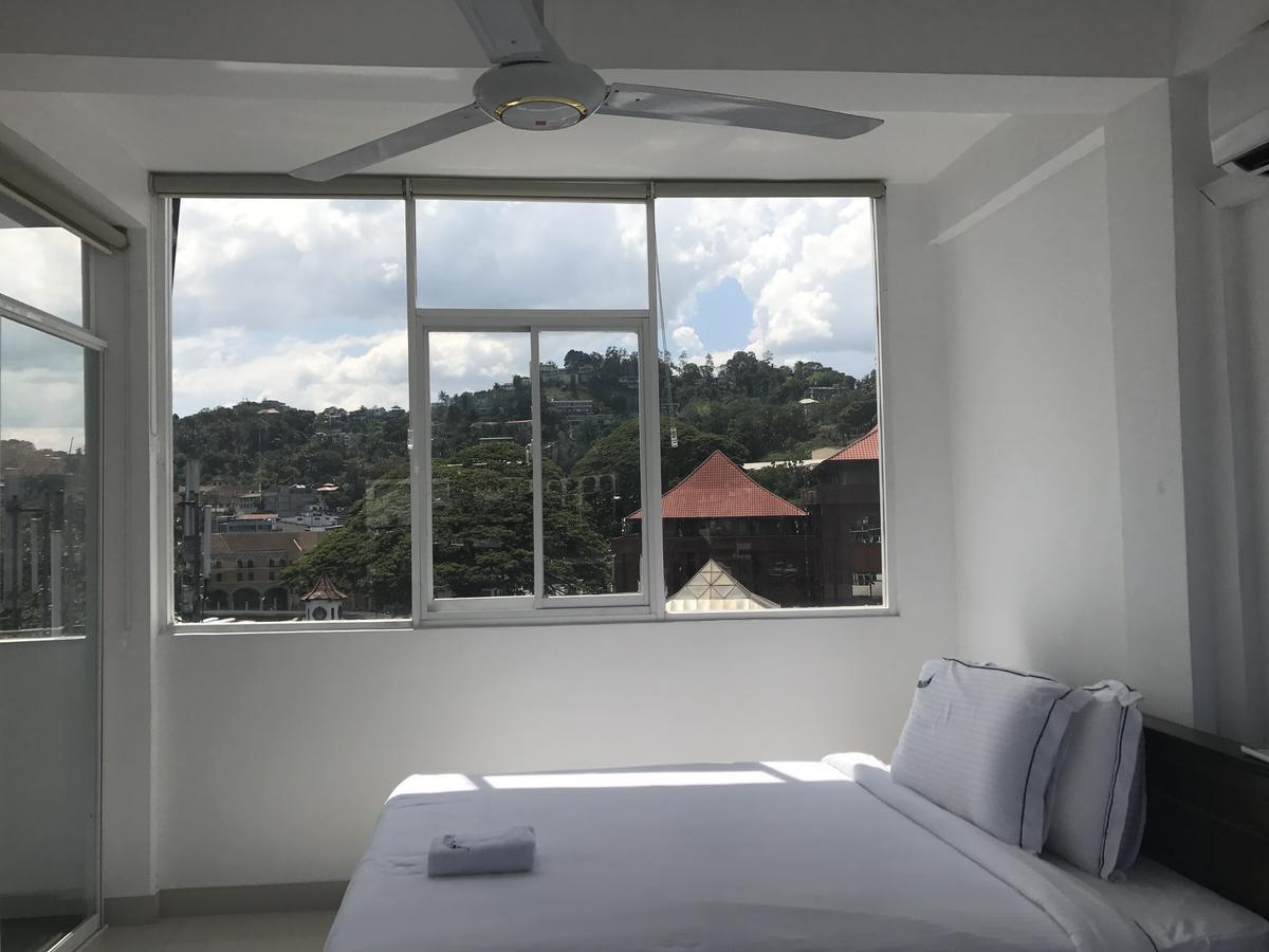 Impala City Hotel And Hostel Kandy 50 Bagian luar foto